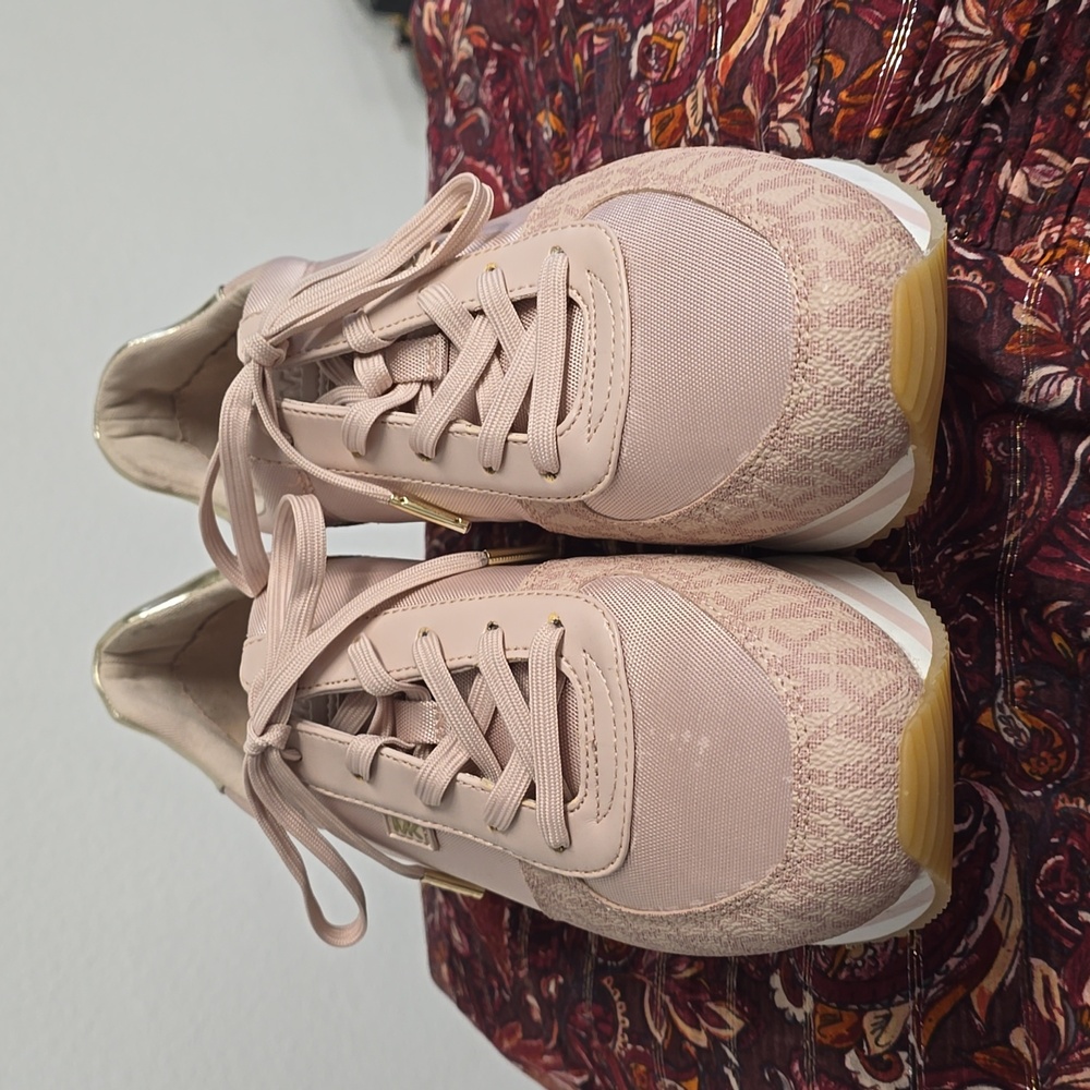 MICHAEL Michael Kors Raina Trainer Sneaker - Picture 5 of 10